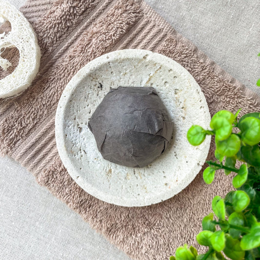 Shampoing solide antipelliculaire et anti-démangeaison